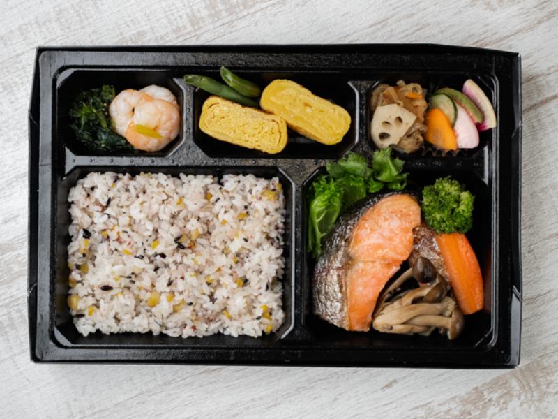 鮭の塩こうじグリル弁当