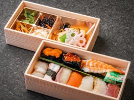 すし割烹 赤酢と鮨の特選ばら鮨御膳 2,160円｜【お弁当デリ】お弁当の