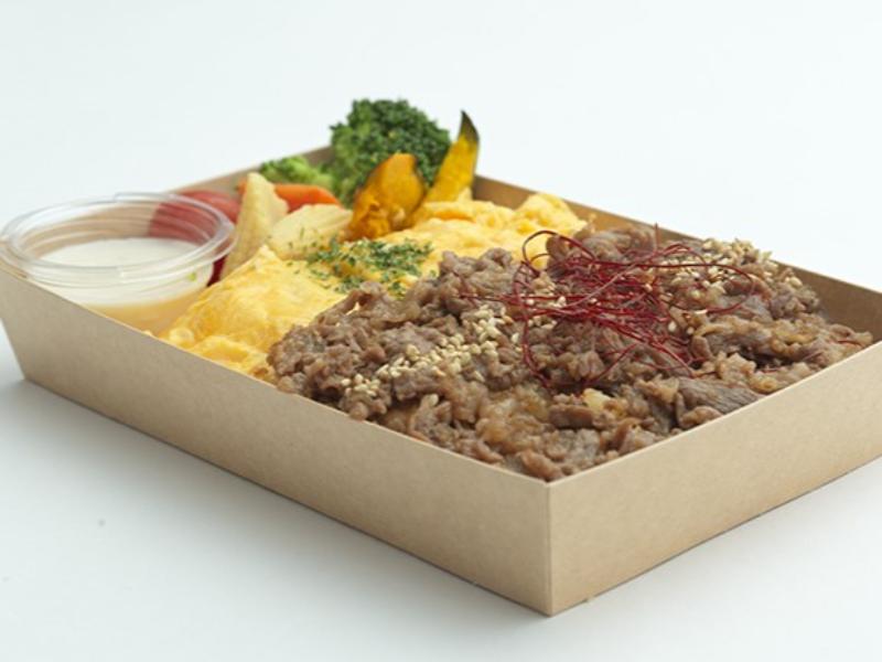 オムカルビ弁当（シーザーサラダ付）