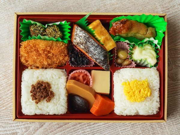 十彩弁当