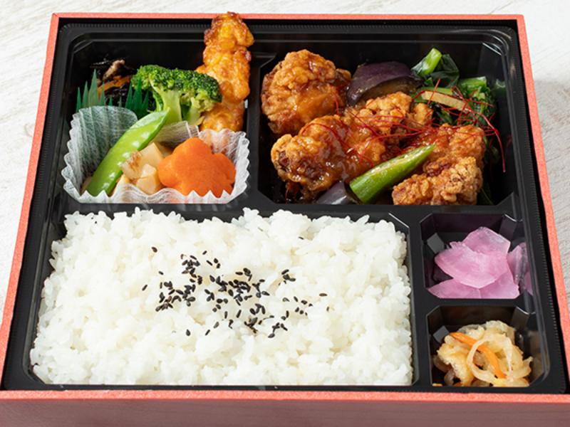 唐揚げゴマ醤油和え御膳