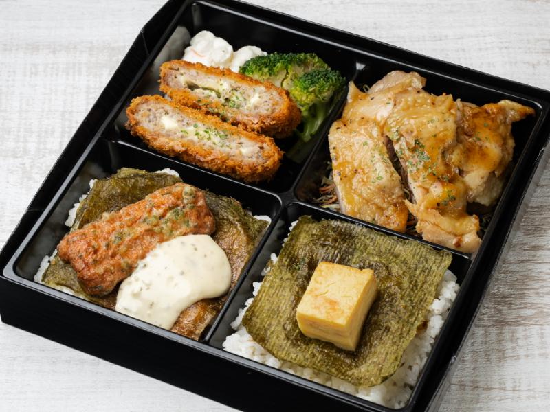 【肉×肉の海苔弁】甘辛照り焼きチキン・チーズメンチカツ