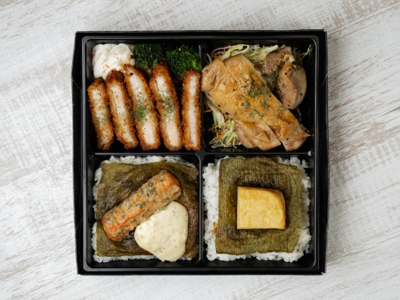 【肉×肉の海苔弁】熟成ロースカツ～芳醇中農ソースかけ～・甘辛照り焼きチキン