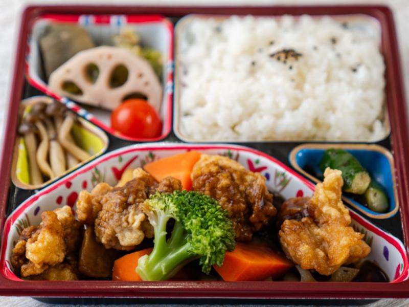 吉祥御膳・鶏と野菜の黒酢あん