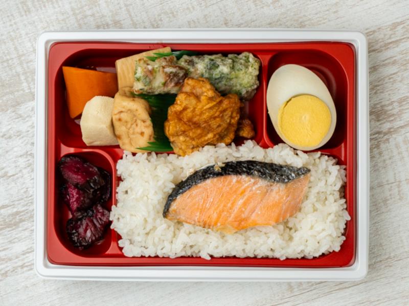 響善弁当 銀鮭の塩焼き