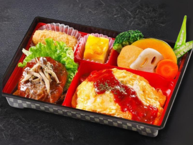 特選デミバーグ＆オリーブ卵のオムライス