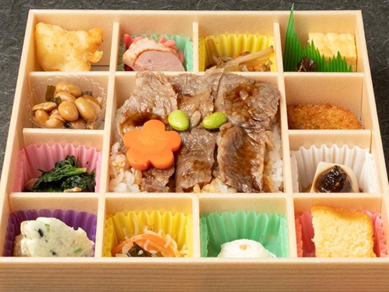 厚切り和牛ロースすき焼きの花御膳弁当