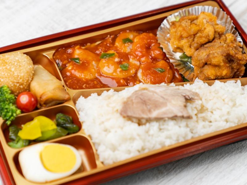 エビチリ＆特製唐揚げ弁当