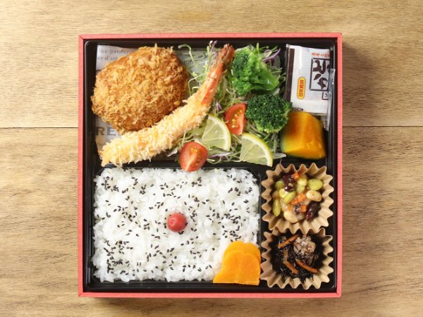 楽万極上クロケット＆海老フライ弁当
