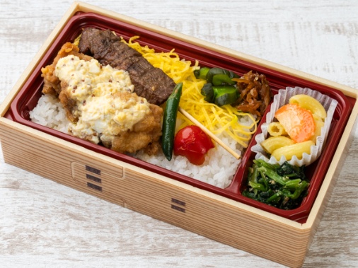 【炭火焼き牛串1本弁当】チキン南蛮